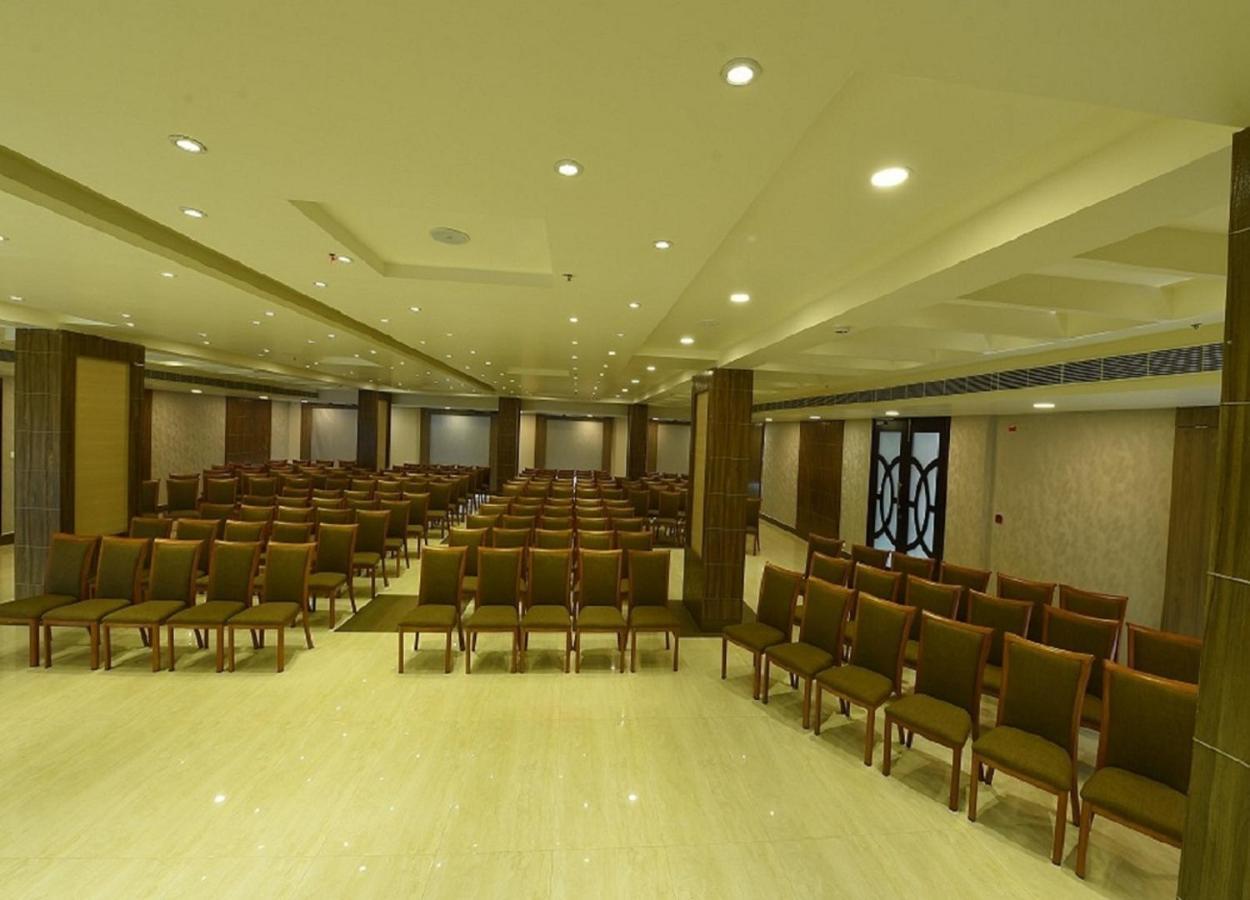 Mayas Kem Pride Tiruchirappalli Εξωτερικό φωτογραφία